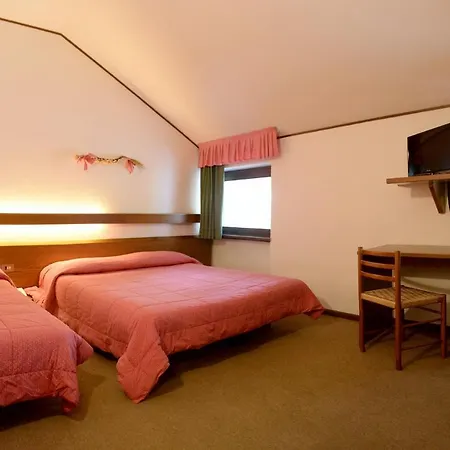 Compet Hotel
