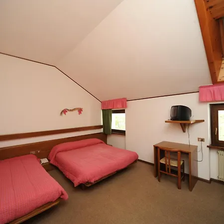 Hotel Compet Levico Terme